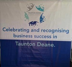 banner banner